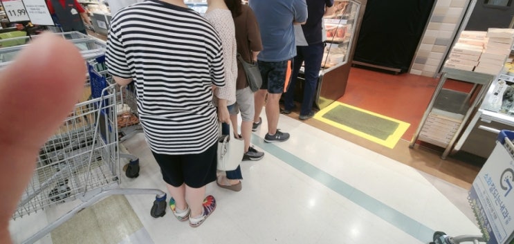  당당후라이드치킨 6990원 핫하다핫해 홈플러스 청주점!
