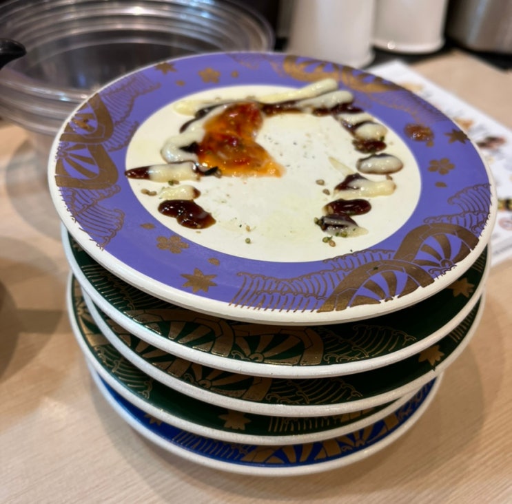  진주시내맛집 / 진주회전초밥 / 스시츠카무