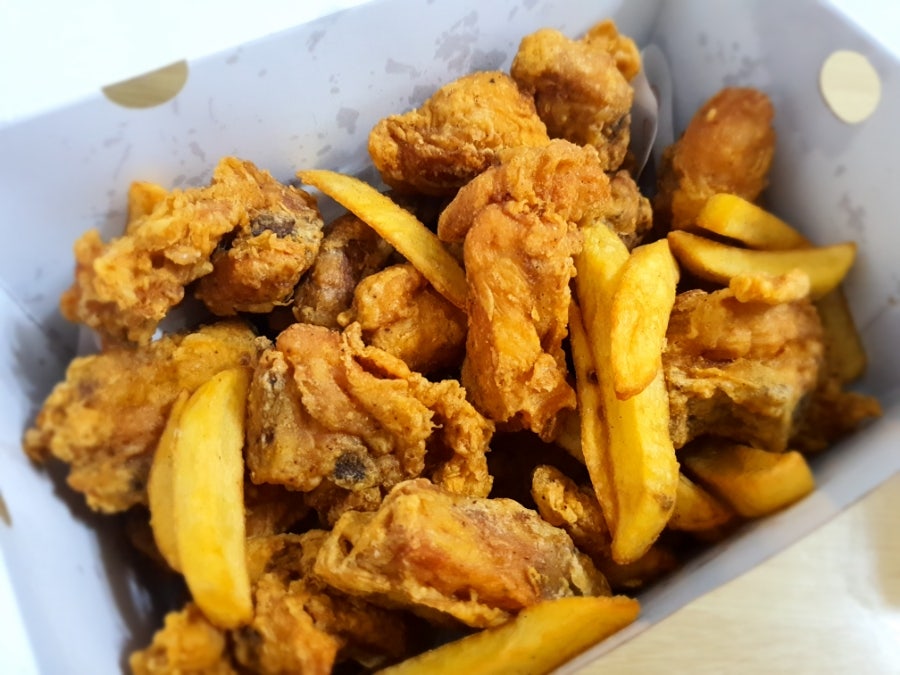장수통닭 미남점 사진 6