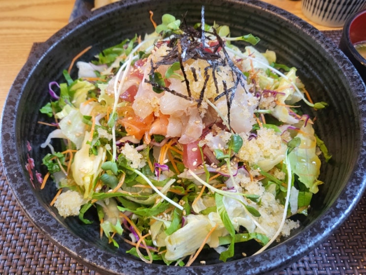  혼밥하기 좋은 가산역 맛집 3곳에서 한 메뉴만 파봤다!