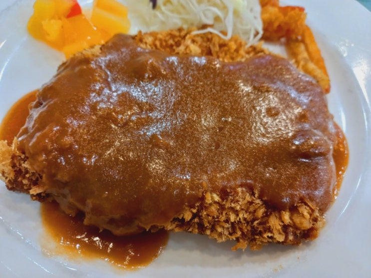  고봉민김밥인 고봉민 돈가스, 잔치국수 / 메뉴 가격정보