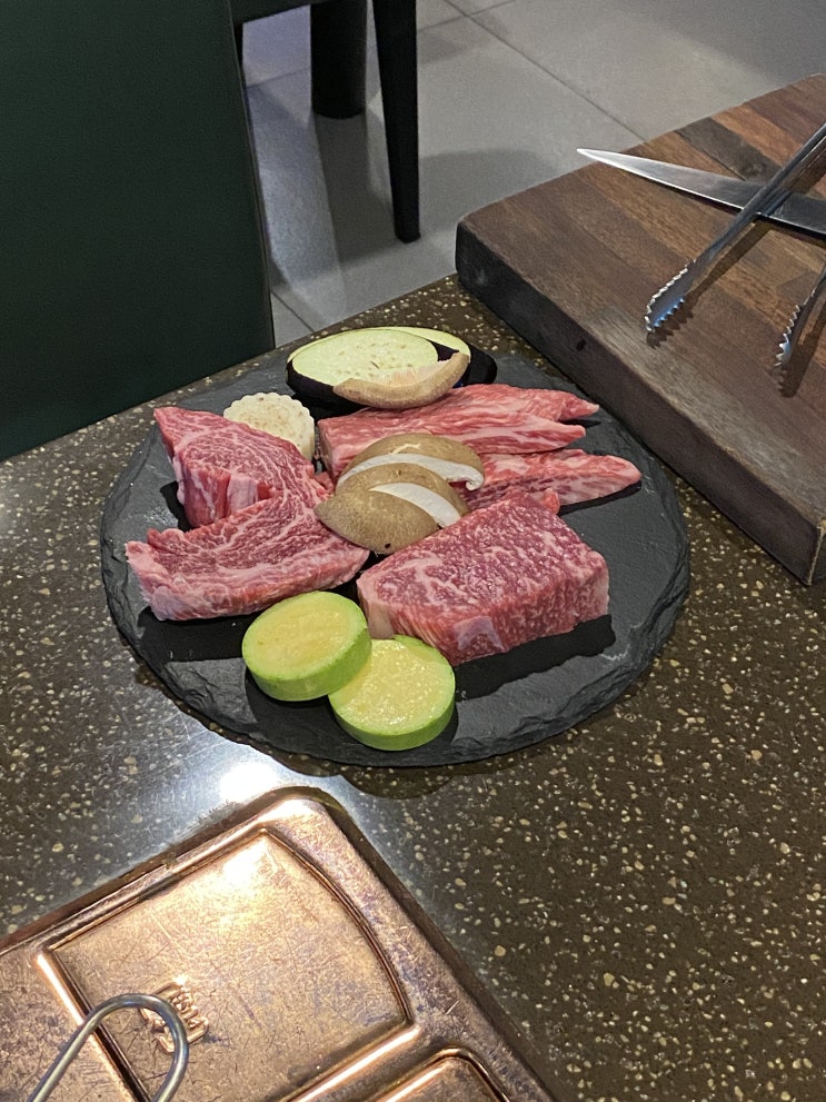  [서초] 반포동 서래마을에서 암소 소고기 저녁 데이트 :: 우주