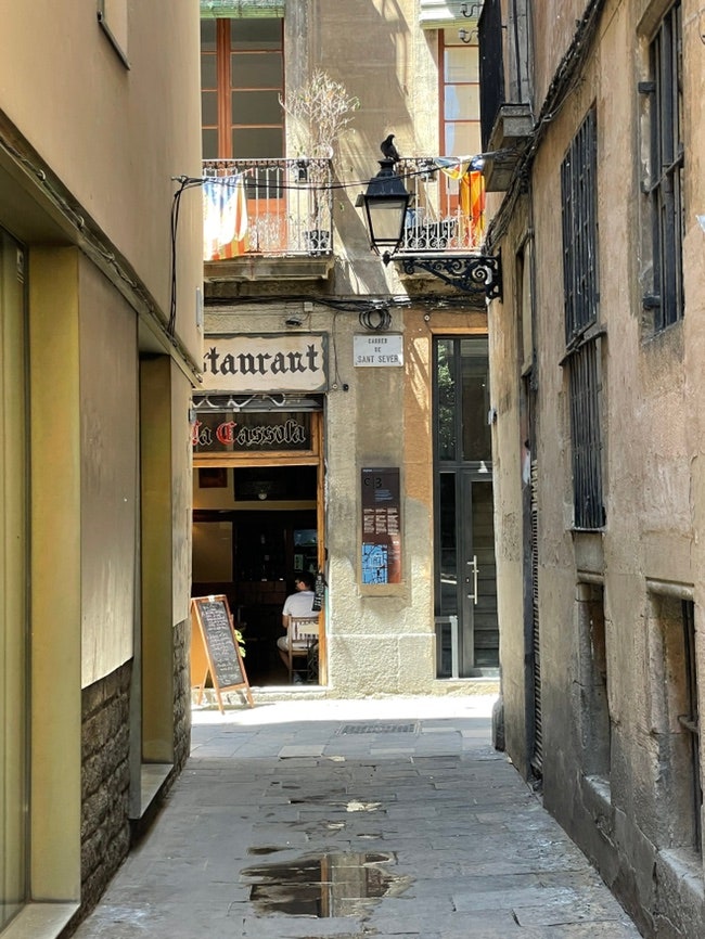 스페인 바르셀로나 고딕 지구 투어 | 대성당 | Caelum 카페 | 산펠립네리 광장 | Libreria Sant Jordi 서점