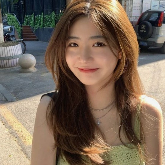 긴머리 레이어드컷 잘 어울리는 얼굴형 & 타입 : 네이버 블로그 긴머리 레이어드컷 잘 어울리는 얼굴형 & 타입 : 네이버 블로그