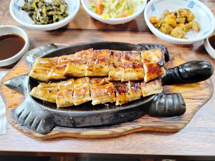  김포 고촌의 굽지 않아도 되는 천둥산민물장어