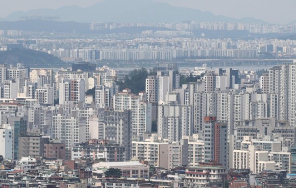 대포폰 번호 '2400' 전세사기단, HUG보험까지 악용했다 대포폰 번호 '2400' 전세사기단, HUG보험까지 악용했다