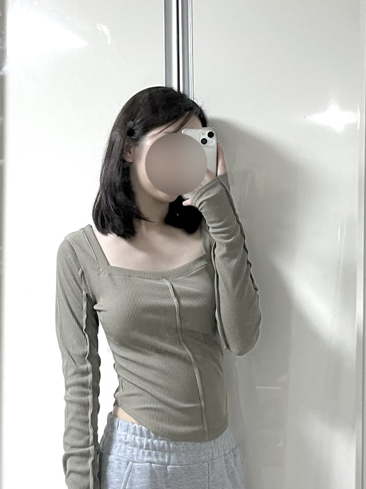  플리즈노팔로우 바비탑 카키 후기 • Pleasenofollow made S/S Barbie squareneck line top