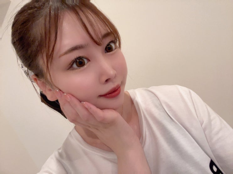  아오야마 린코 (Rinko Aoyama)