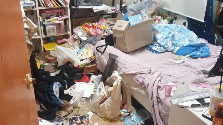 “고인은 죽어서도 혼자였다”⋯현실 된 ‘고독사 사회’ “고인은 죽어서도 혼자였다”⋯현실 된 ‘고독사 사회’