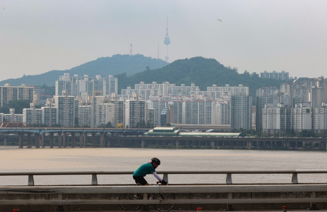 “오를 땐 뿌듯했는데”…서울 외곽 소형 아파트 ‘10억 클럽’ 줄줄이 아웃