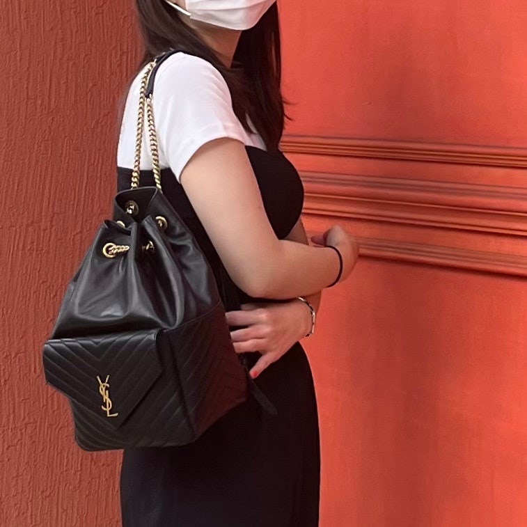 오랜만의 쇼핑, 생로랑 조백팩