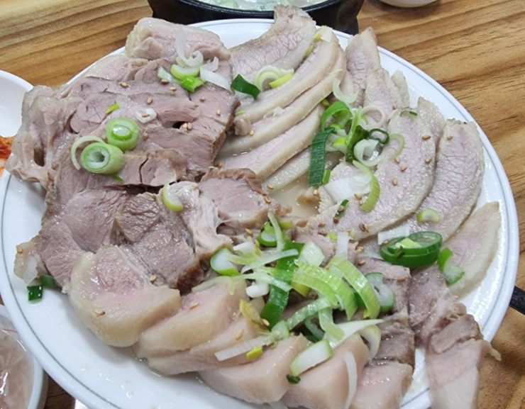 [대연동 맛집] 뜨끈한 국밥과 부드러운 수육이 있는, 대연동 장원왕순대돼지국밥