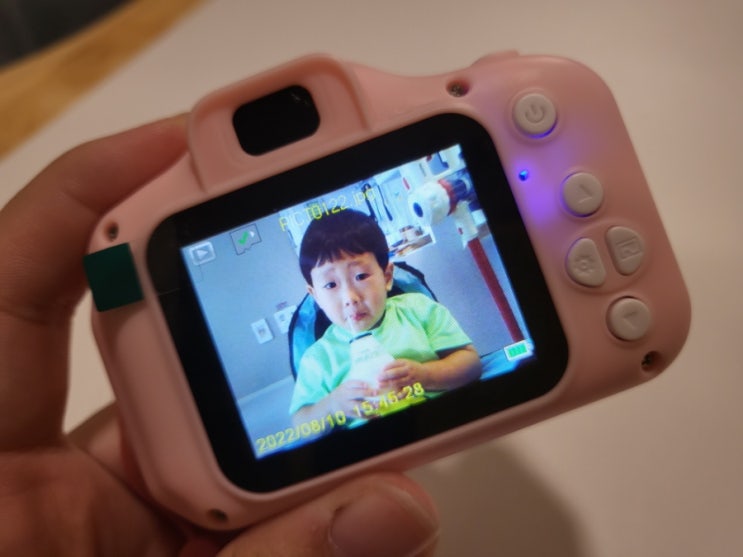 [아기. 디지털 카메라. 하이라라] 아이 첫 카메라로 좋을 것 같은 장난감 디지털 카메라 하이라라! 조카 선물로 추천!!
