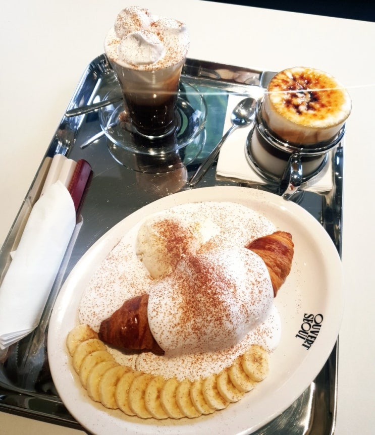  합정카페 오버트 합정 뷔릴레라떼와 크로아상 맛집! #내돈내산