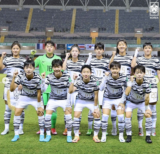 U-20 여자월드컵 1차전 한국 캐나다에 2-0 승리(U-20 여자월드컵, 한국캐나다, 승리, 문하연, 나이지리아, 프랑스)