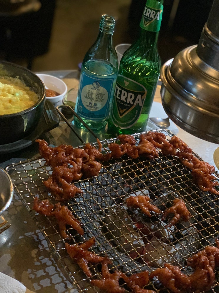 [선정릉 맛집] 포차 감성 무뼈닭발&꼼장어 맛집 '전봇대', 이지아 단골집