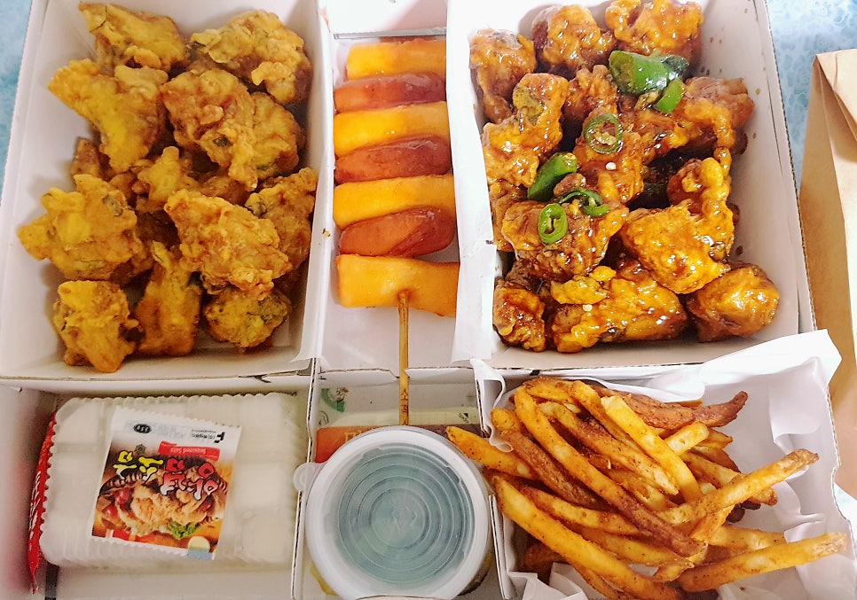 코리엔탈깻잎두마리치킨 한신대점 사진 2