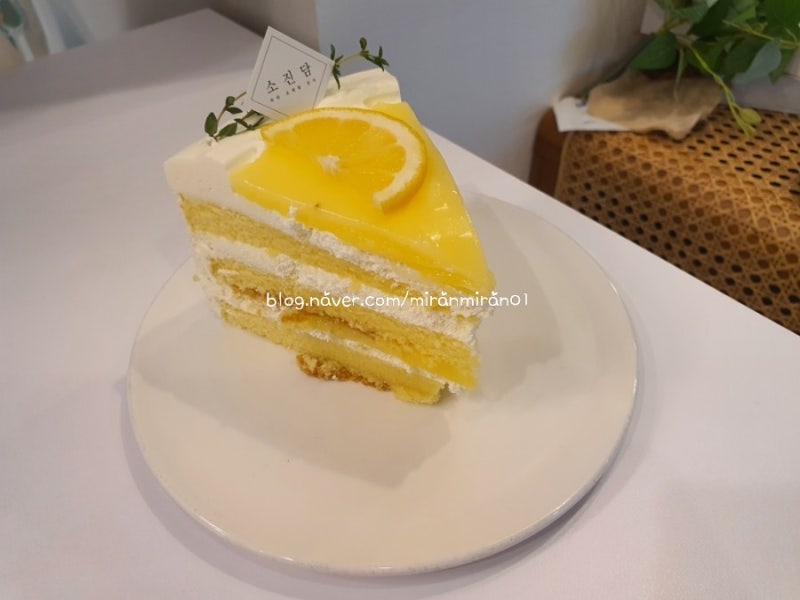 인천맞춤케이크 맛집 청서진담 수제디저트카페 8