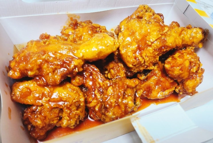 주말엔 치킨!! 페리카나 양념치킨 꾸준히 생각나는 맛 주말엔 치킨!! 페리카나 양념치킨 꾸준히 생각나는 맛