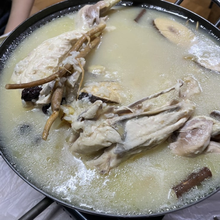  가평 맛집 빛두리 (백숙, 닭볶음탕, 잣두부전골, 잣콩국수)