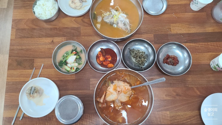 만남의 식당. 삼척항에서 만난 곰치해장국. 만남의 식당. 삼척항에서 만난 곰치해장국.