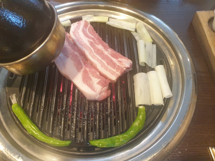 [맛집투어 - 문정맛집 팔화당] 퀄리티 있는 고기로 직장인의 마음을 위로하는 고기집 팔화당