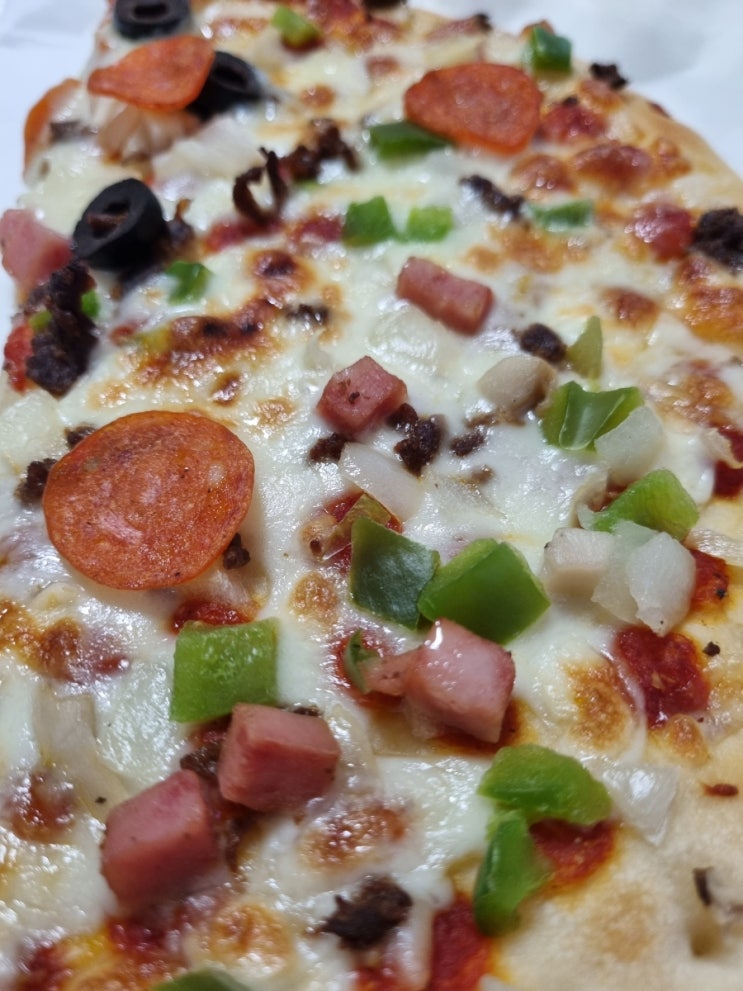 가성비가 기가 막힌 청정원의 오리지널 콤비네이션 피자 (3000원 피자)