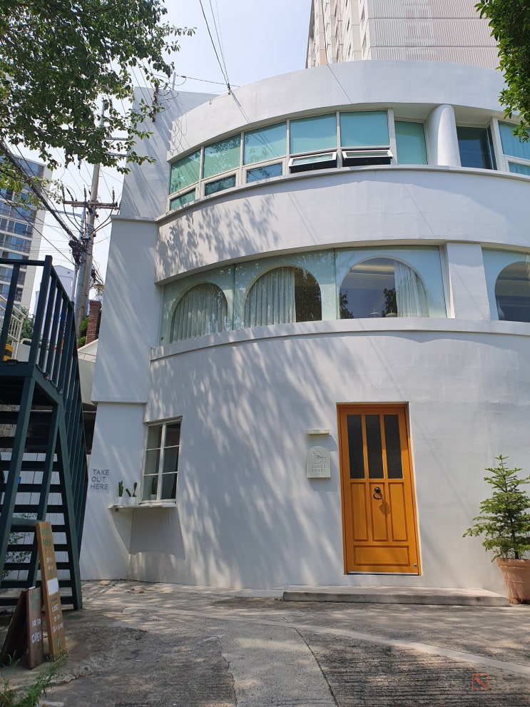  부산 대연동 도심 속 비밀장소 브런치카페 듀스포레