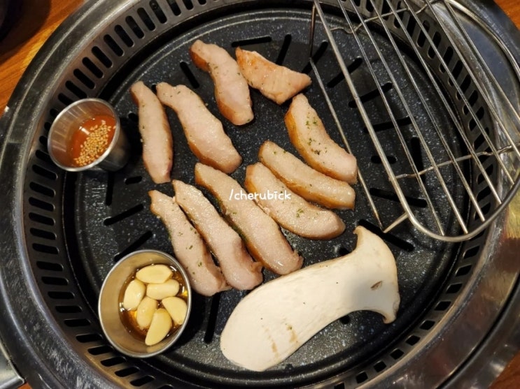 맛집_용두동/신설동 고깃집 #그집돼지