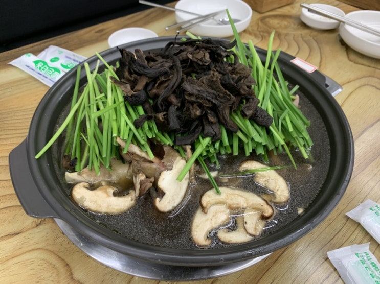  [경기도 성남/모란] 능이버섯닭백숙 먹으러 난능이넌옻닭으로~