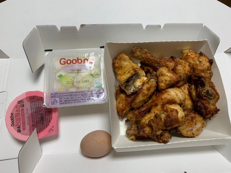 굽네치킨 오븐바사삭 치킨! 구운계란은 원래 서비스로 주는건가요? 굽네치킨 오븐바사삭 치킨! 구운계란은 원래 서비스로 주는건가요?