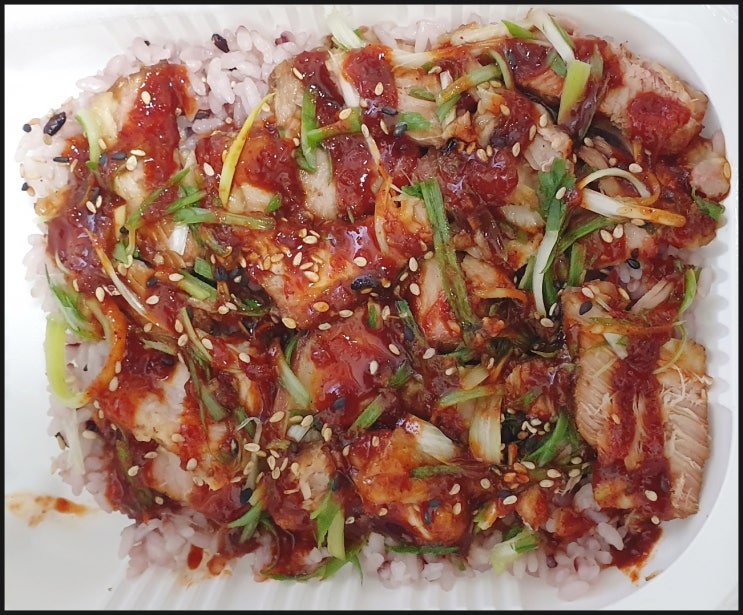 싸움의 고수. 싸움덮밥 싸움의 고수. 싸움덮밥