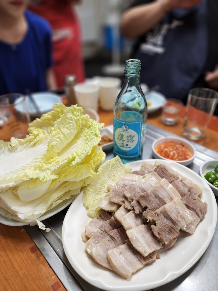  #125. 대련집  비오는 날 가면 좋은 칼국수 보쌈 맛집(칼국수 / 보쌈 / 종로맛집)