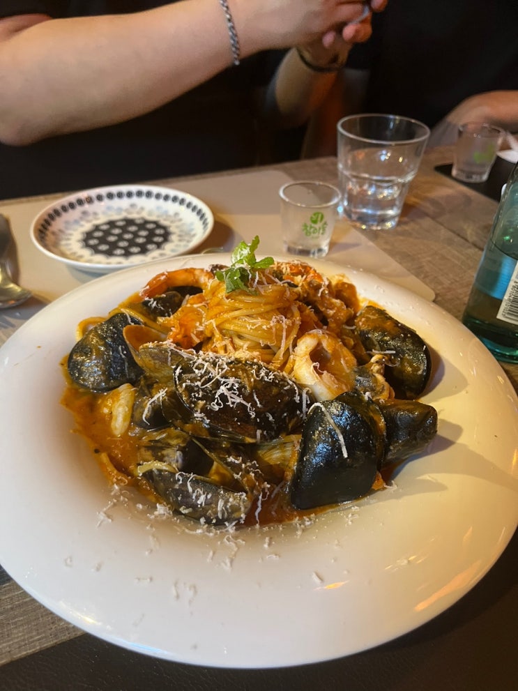  #132. [종로5가역 맛집] 바스타  파쏘할 수 있는 분위기 좋은 파스타 맛집(파스타 / 파쏘 / 술집)