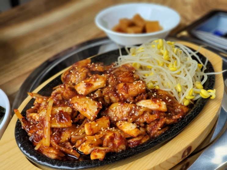 호매실동 맛집 오삼불고기가 남달랐던 홍고집부대찌개 호매실동 맛집 오삼불고기가 남달랐던 홍고집부대찌개