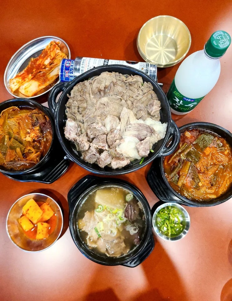 [역삼역 회식/점심] 역삼동 24시간 맛집,'달래해장 역삼점' 수육에 해장국 강추!