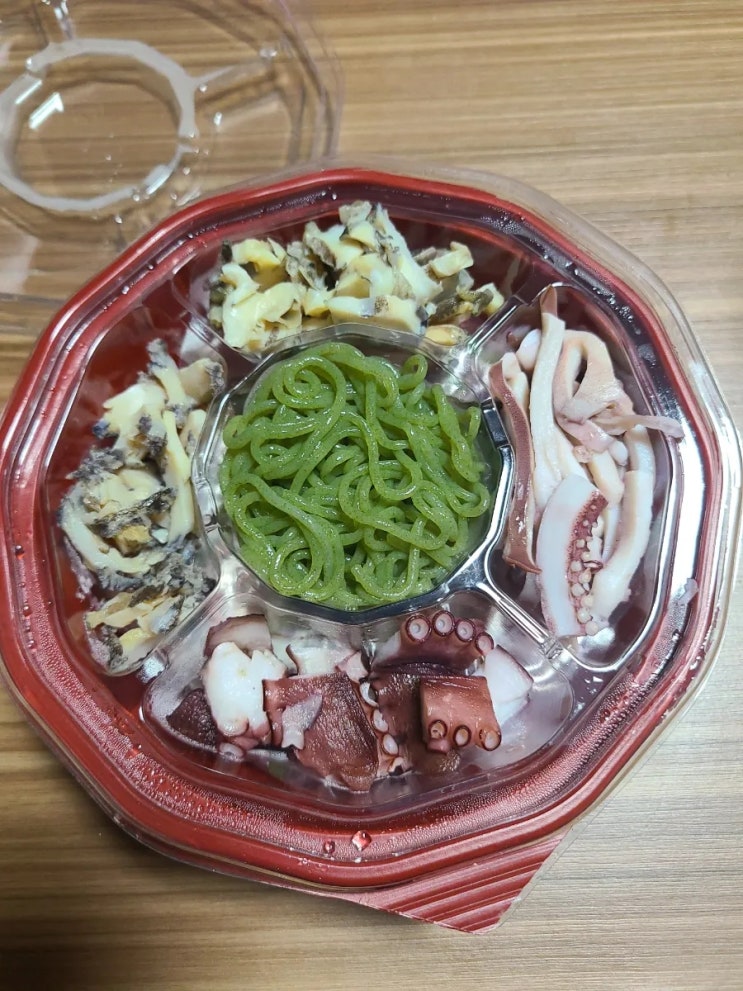  동원 매콤새콤 전복 물회 후기 밀키트 혼술 간술 안성맞춤