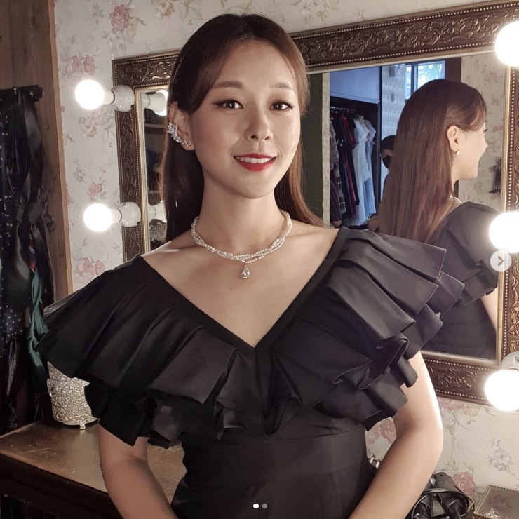 국악인 김나니, "저렇게 기가 세니" 성격차이로 이혼 후 겉모습만 보고 달린 악플에 상처 국악인 김나니, "저렇게 기가 세니" 성격차이로 이혼 후 겉모습만 보고 달린 악플에 상처