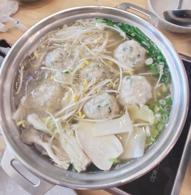  본가 만두전골 전문점 물왕저수지맛집 비올땐 만두전골 콜!