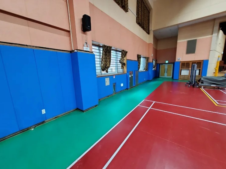  학교체육관, 강당 벽면안전쿠션 시공- 조달청등록 안전쿠션제조업체에 맡겨주세요.