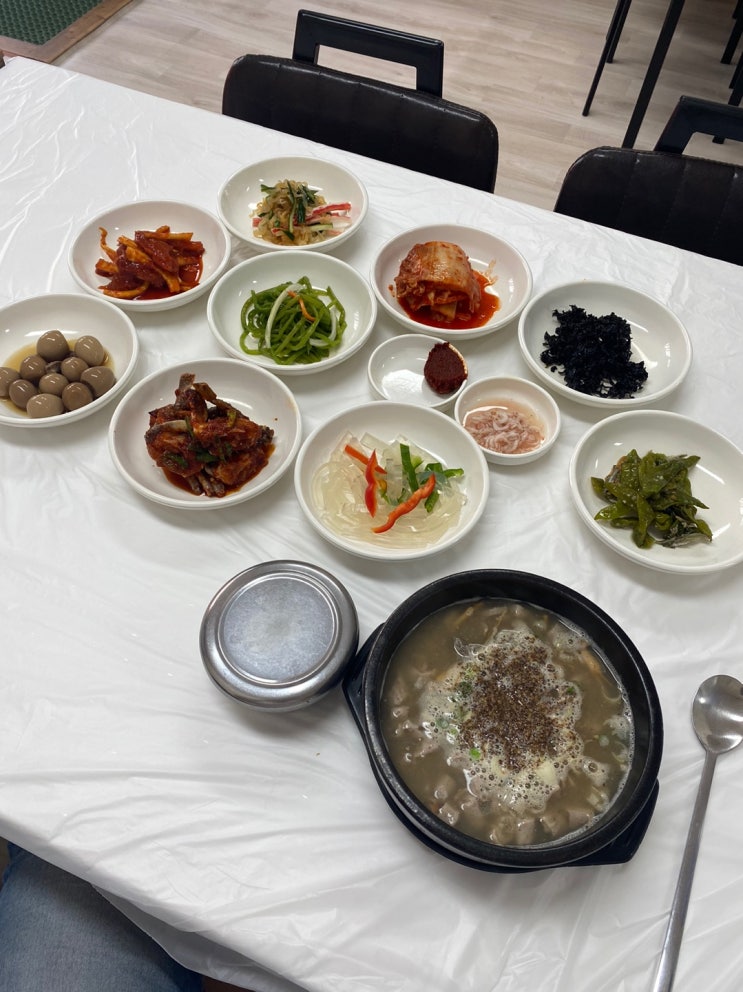  8/15 (1, 2) 순대 국밥(군산시 조촌동 최가네 식당) / 모카 프라페 Max(군산시 조촌동 투썸플레이스 Twosome Place)