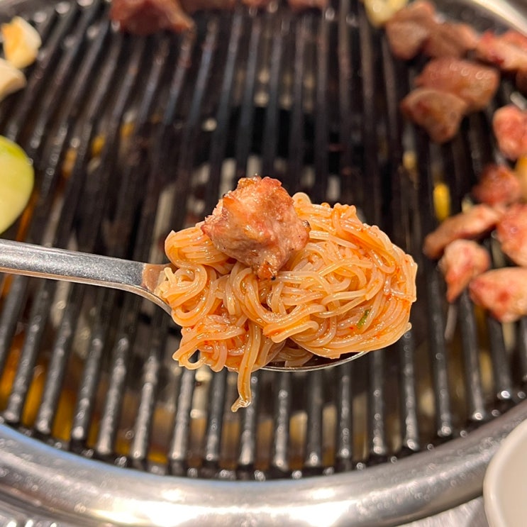  당산역 맛집 당산주먹고기 비빔냉면과 즐기는 맛있는 고기