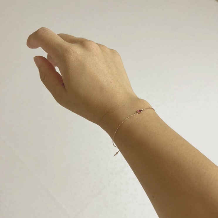  데일리팔찌로 딱인 나나쓰 탄생석팔찌