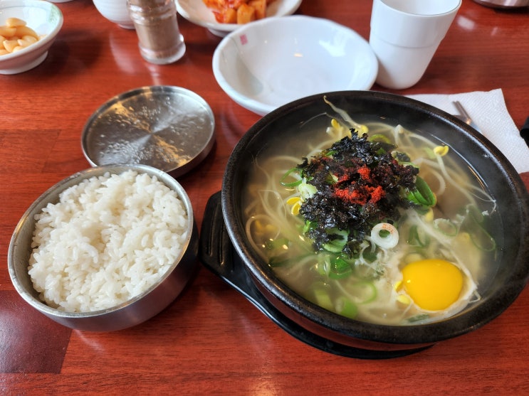  수원 광교산 등산 가면 먹는 맛집 '전주 콩나물국밥' 방문 후기 : 높은 가성비와 산악회, 동아리 단체 식사로 좋은 곳.