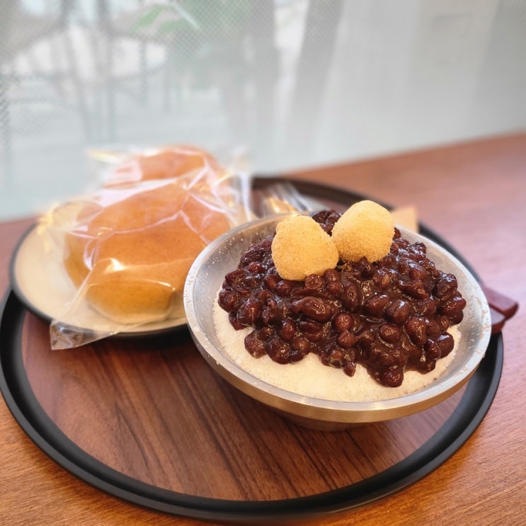  [목동맛집] 가마솥에서 직접 끓여 만든 팥 《만월당》 팥빙수 & 단팥빵 전문점