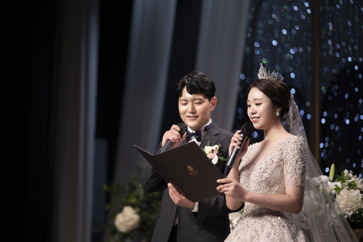  광명무역센터컨벤션 본식스냅 요즘 가장 핫한 안나웨딩(짝꿍)