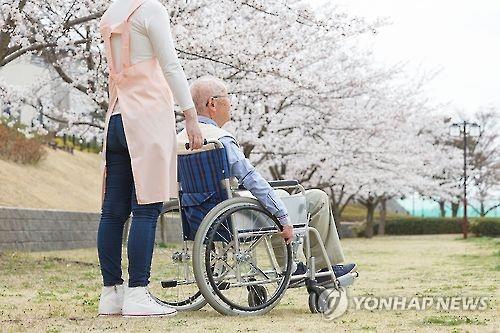 [존중받는 죽음] 고통 없고 품위 있게…'파티하듯' 떠나기