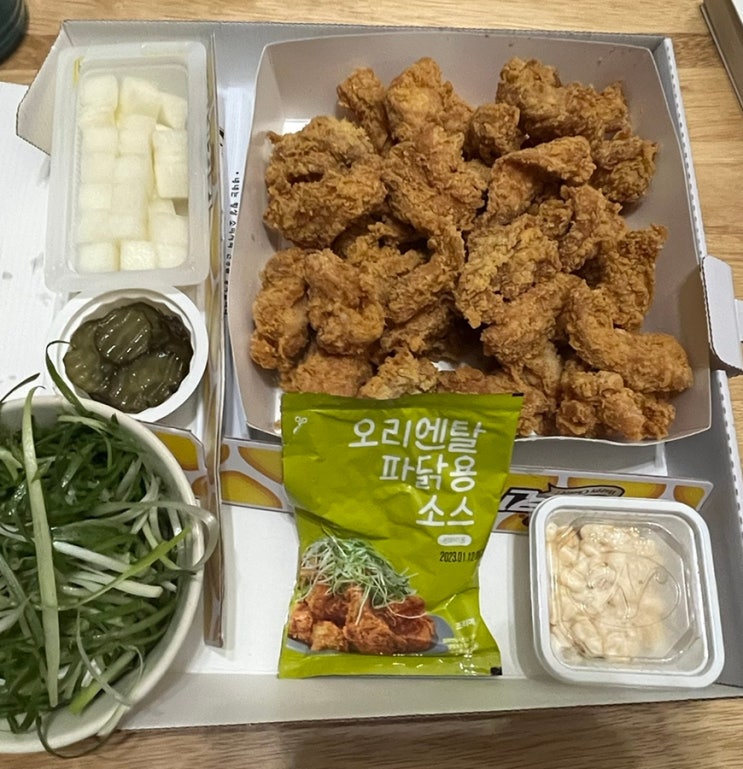  네네치킨 오리엔탈 파닭 / 배민1 배달비  / 파닭매니아는 파추가를 합니다