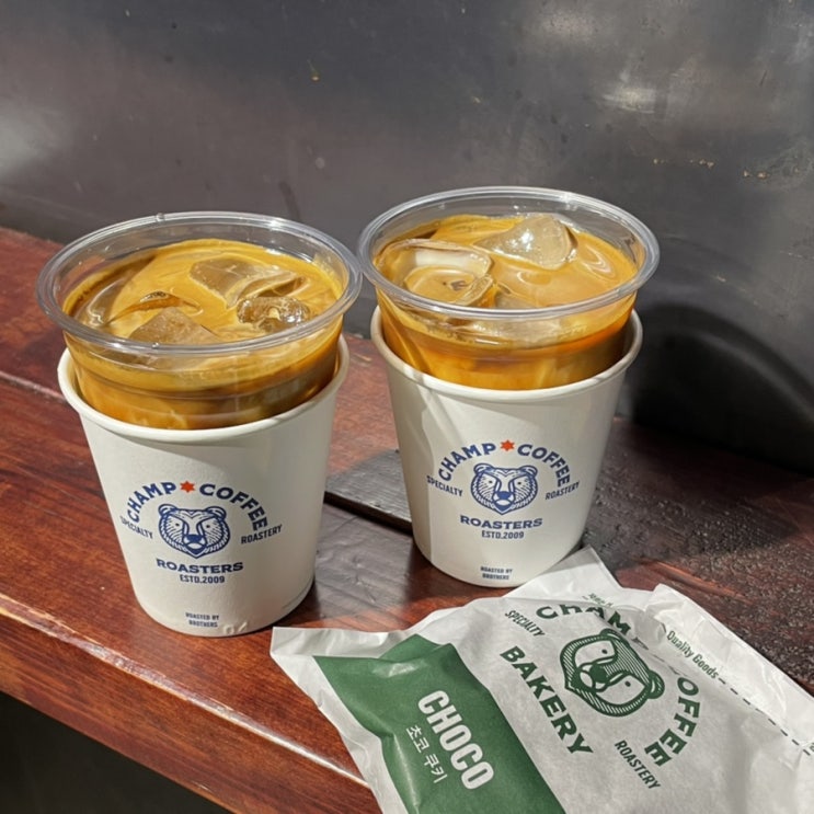 이태원 카페 챔프커피 제2작업실 커피+쿠키 조합 최고!