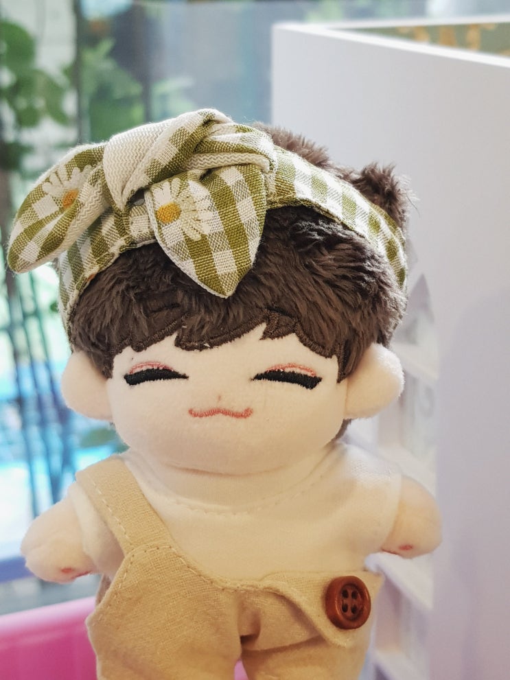 홍대 10cm 인형 옷 구경하러 아이돌룩&헬로수미코 방문 및 더보이즈 주연 인형 '쮸둥이' 만남c 홍대 10cm 인형 옷 구경하러 아이돌룩&헬로수미코 방문 및 더보이즈 주연 인형 '쮸둥이' 만남c